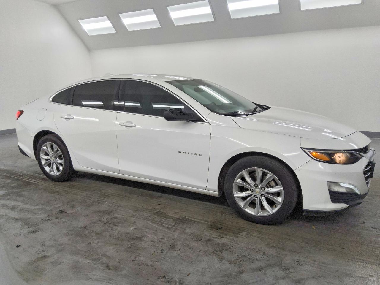 2021 CHEVROLET MALIBU LT — снимка 4
