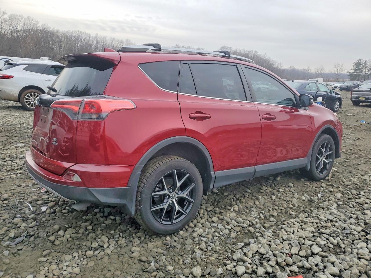 2018 TOYOTA RAV4 SE — снимка 3