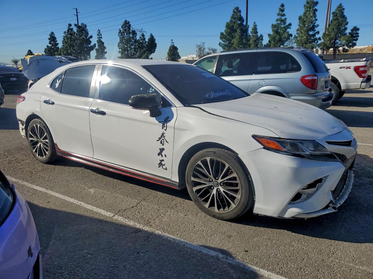 2019 TOYOTA CAMRY L — снимка 4