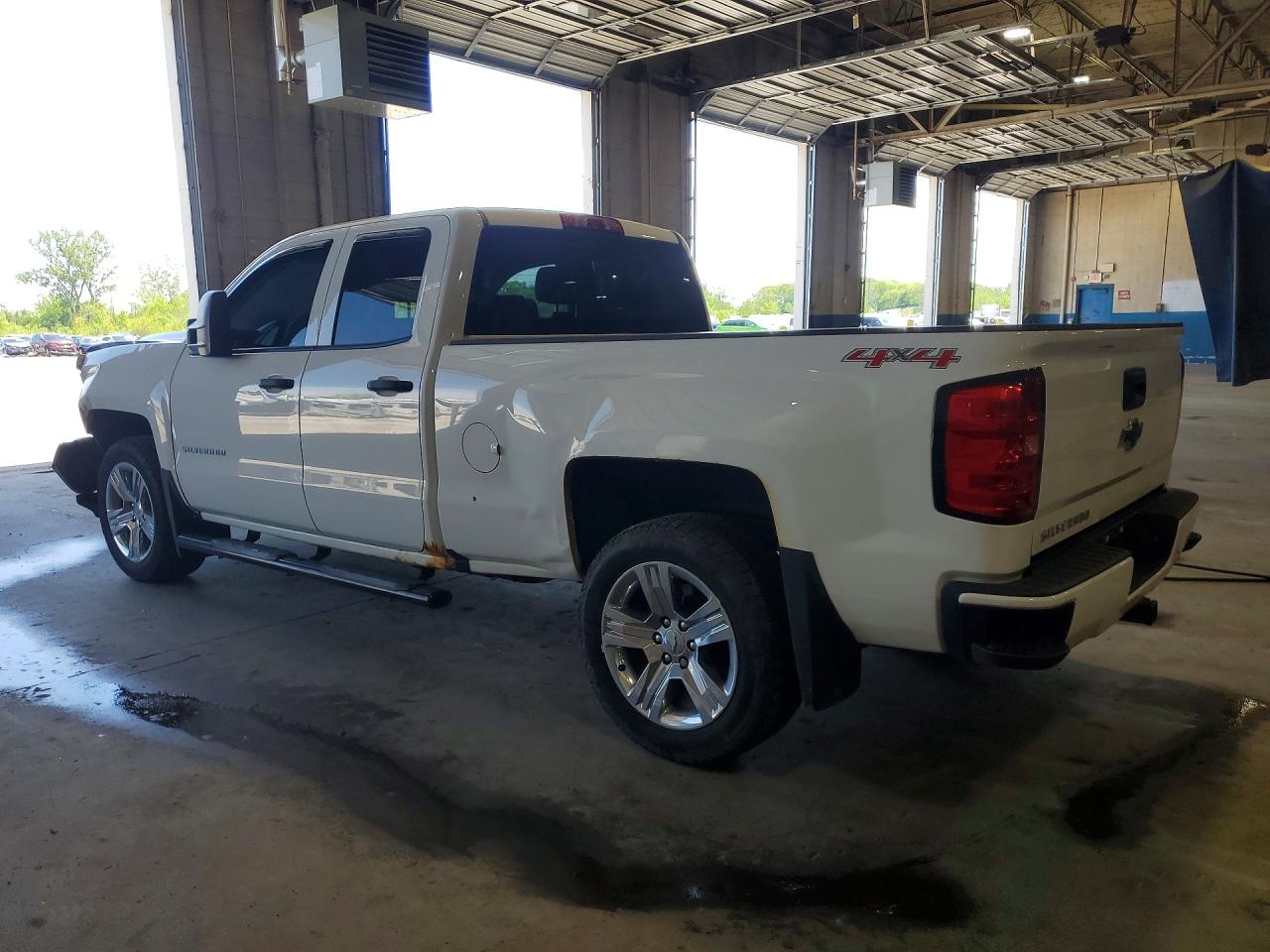 2017 CHEVROLET SILVERADO K1500 CUSTOM — снимка 2