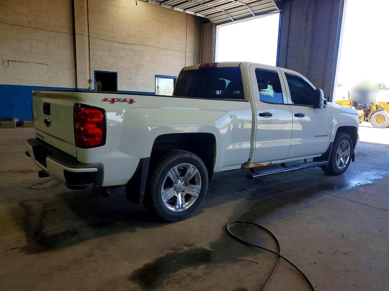 2017 CHEVROLET SILVERADO K1500 CUSTOM — снимка 3