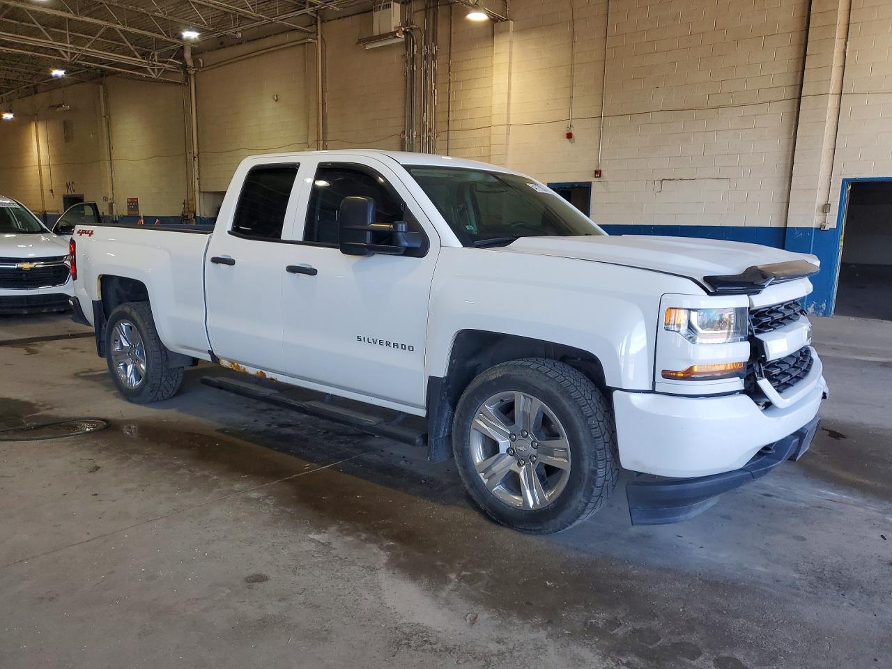2017 CHEVROLET SILVERADO K1500 CUSTOM — снимка 4