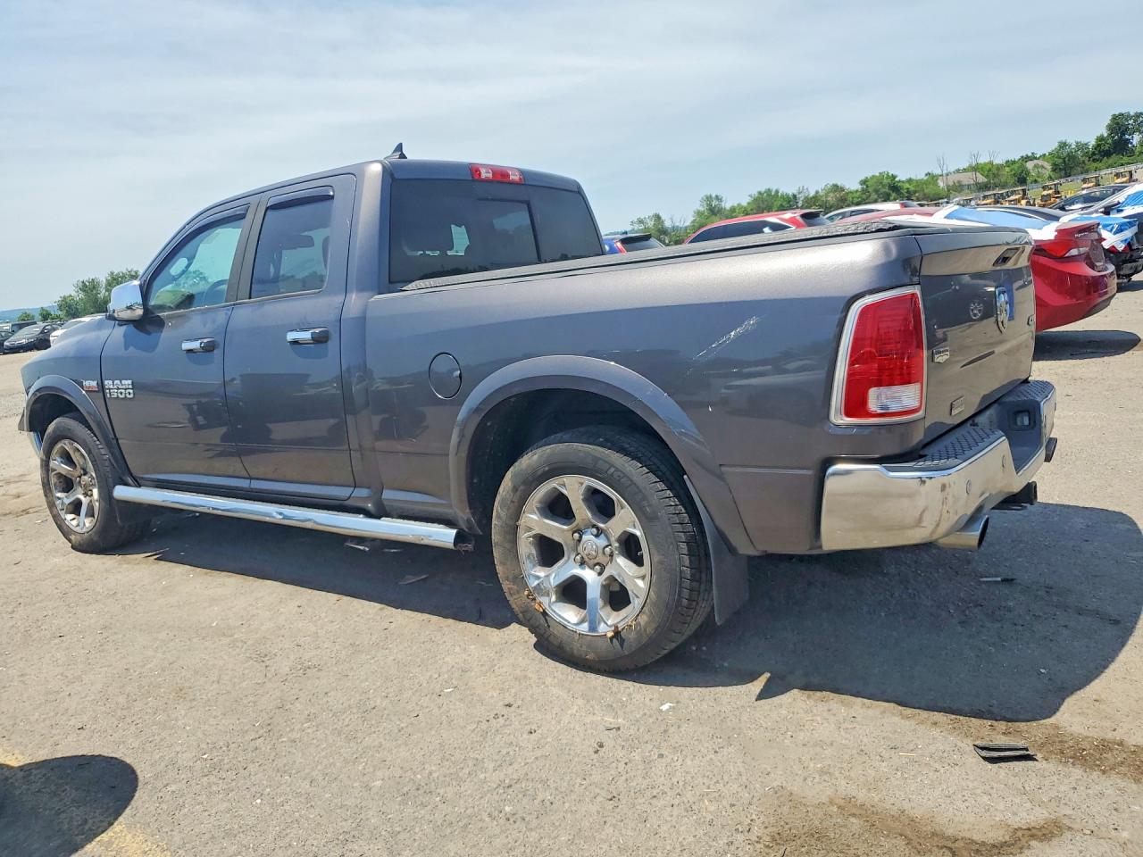 2015 RAM 1500 LARAMIE — снимка 2