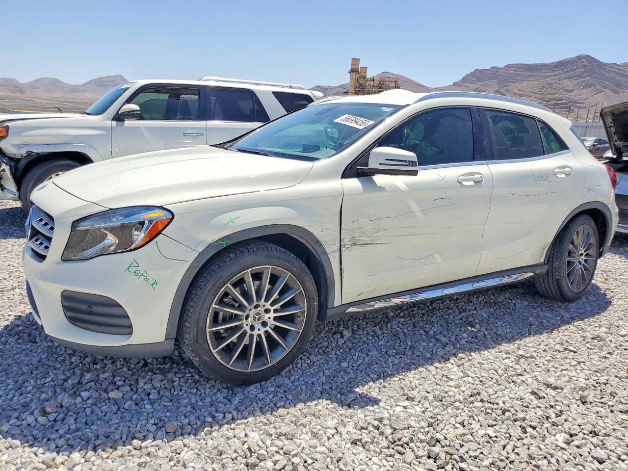 2018 MERCEDES-BENZ GLA 250