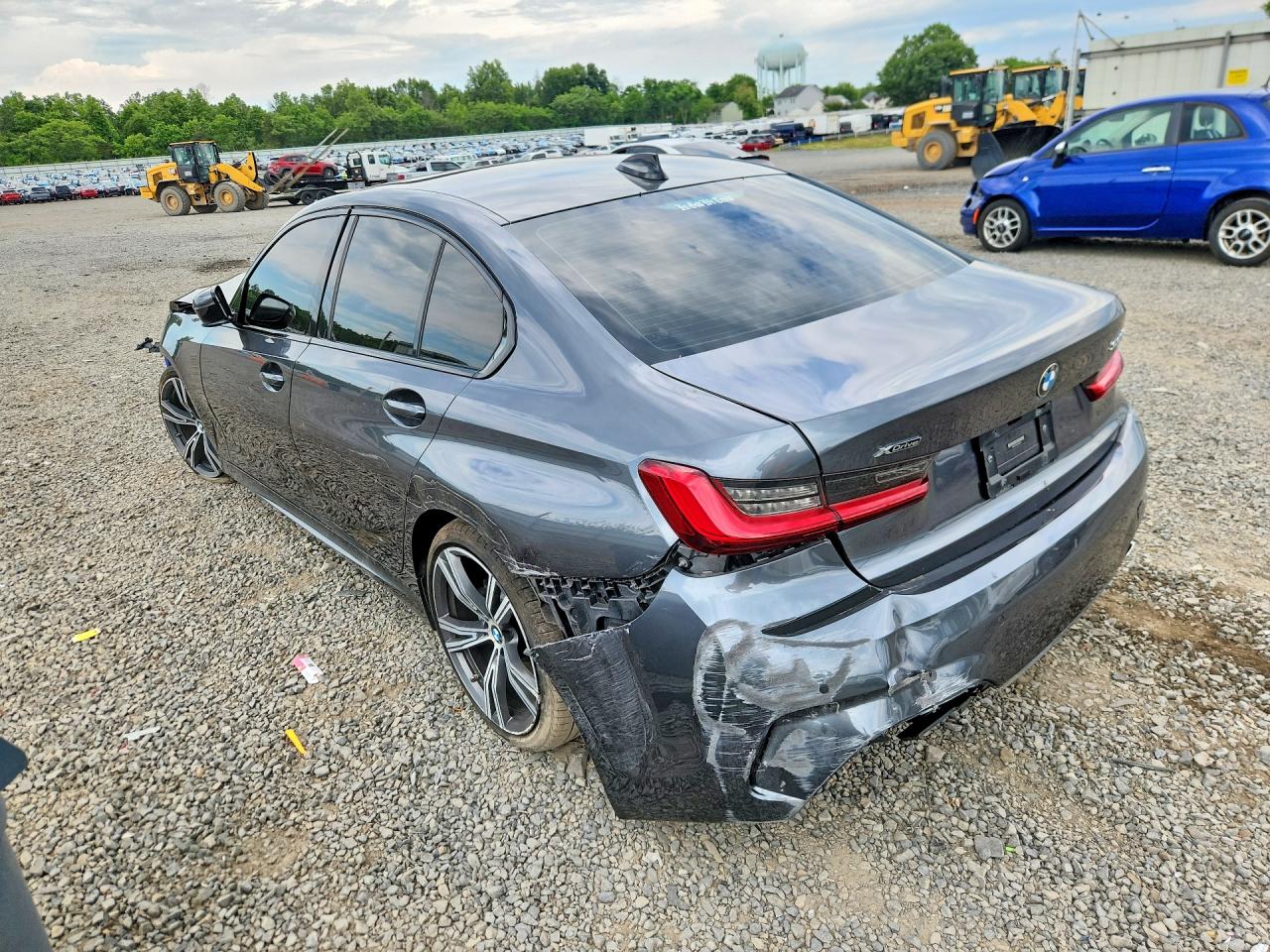 2020 BMW 330XI — снимка 2