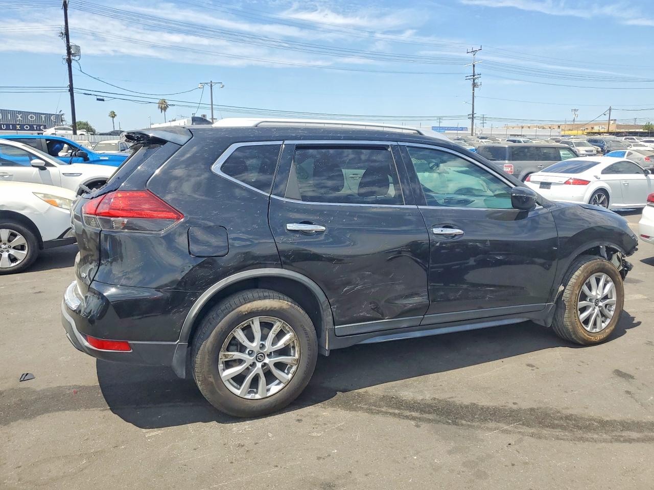 2017 NISSAN ROGUE SV — снимка 3