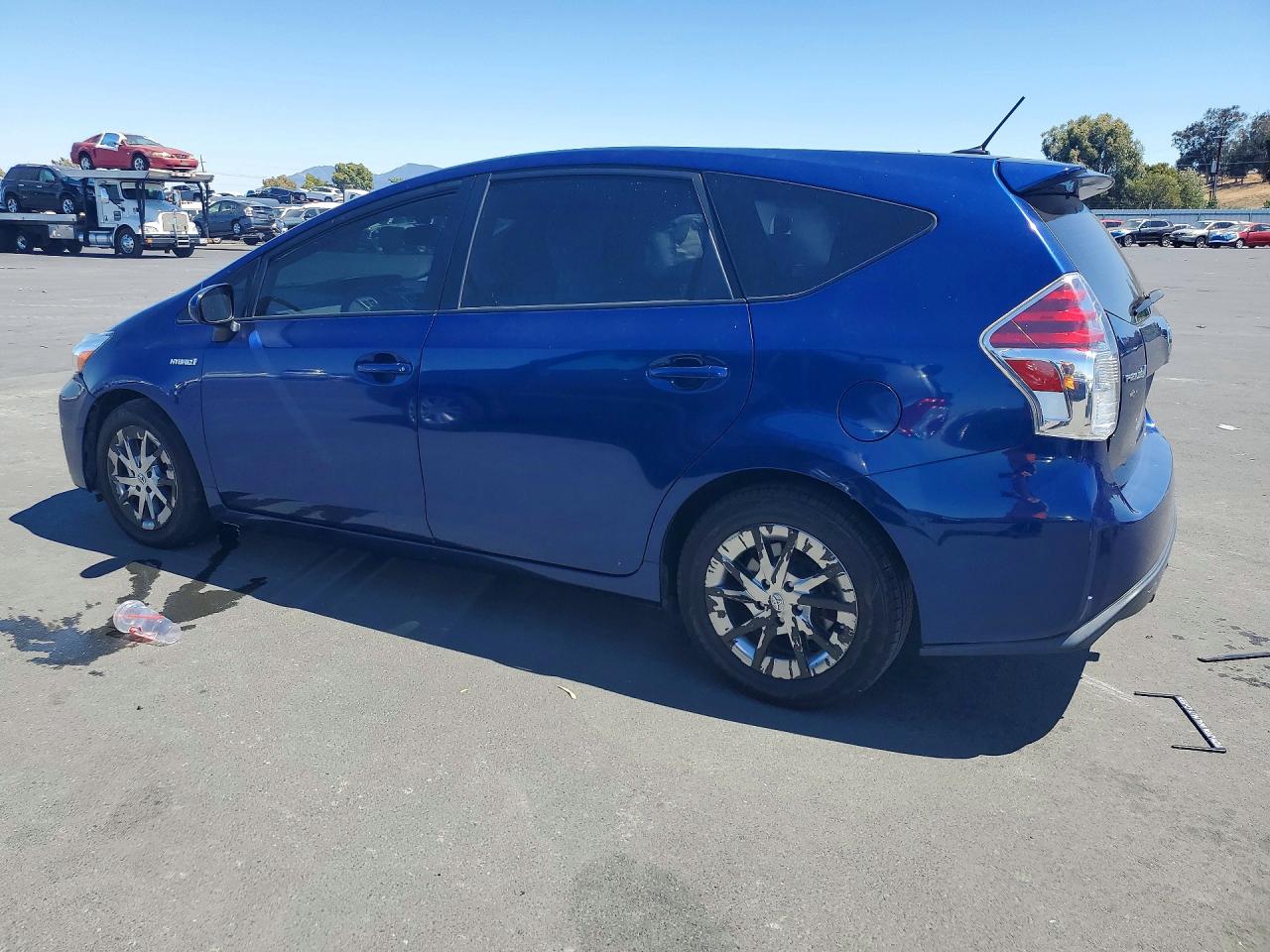 2015 TOYOTA PRIUS V FOUR — снимка 2