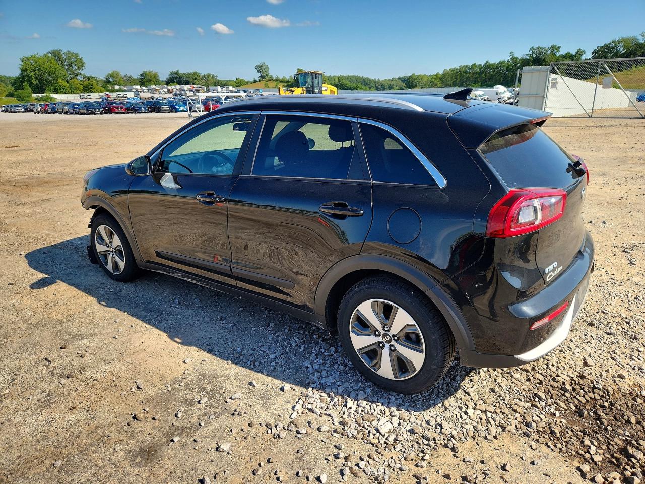 2017 KIA NIRO LX — снимка 2