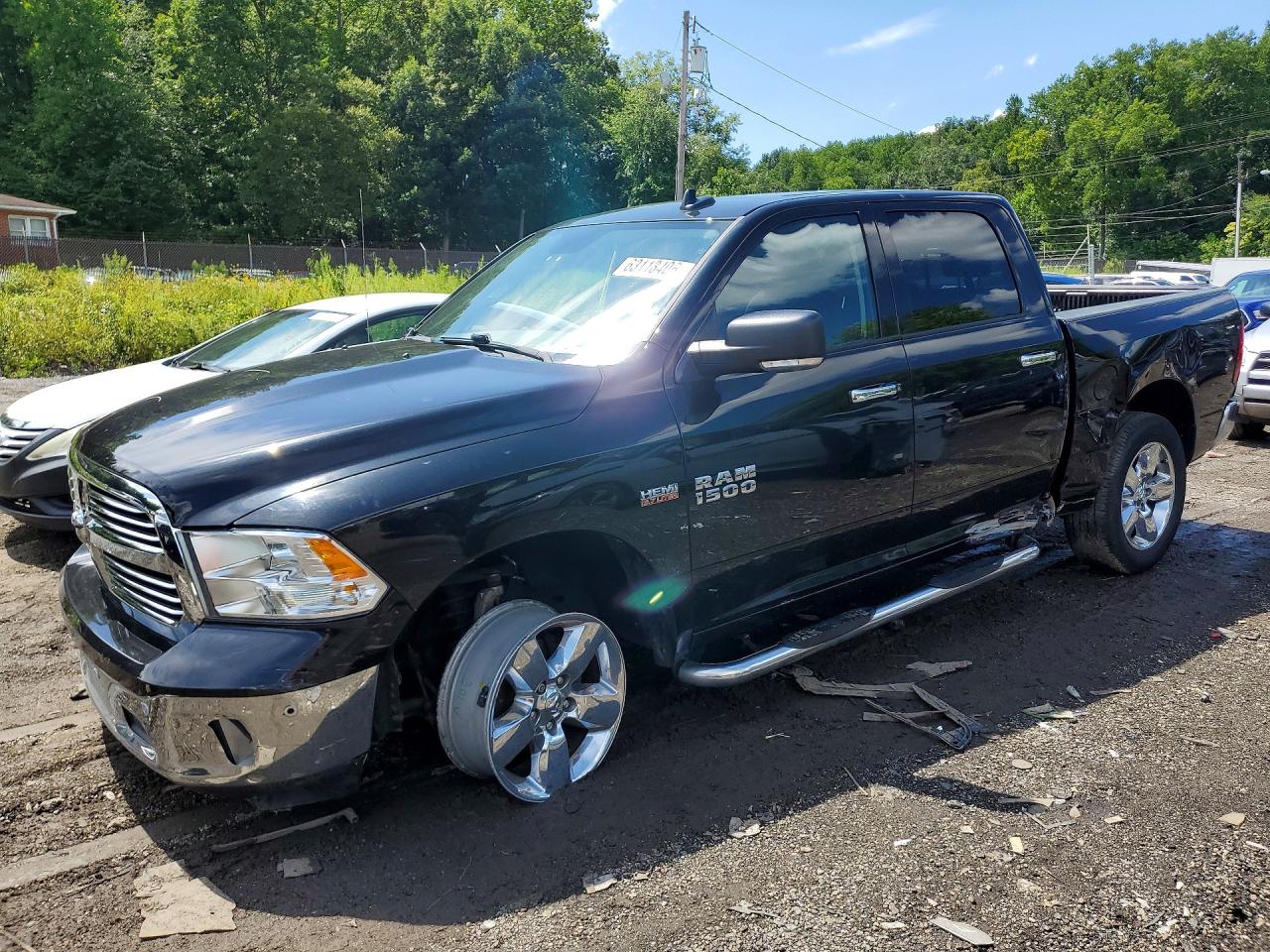 2017 RAM 1500 SLT