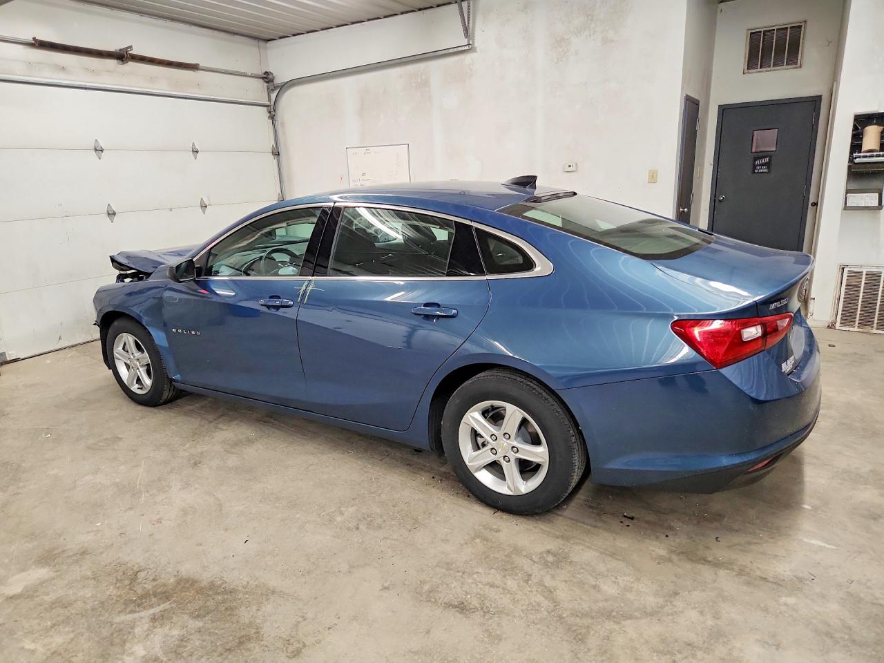 2024 CHEVROLET MALIBU LS — снимка 2