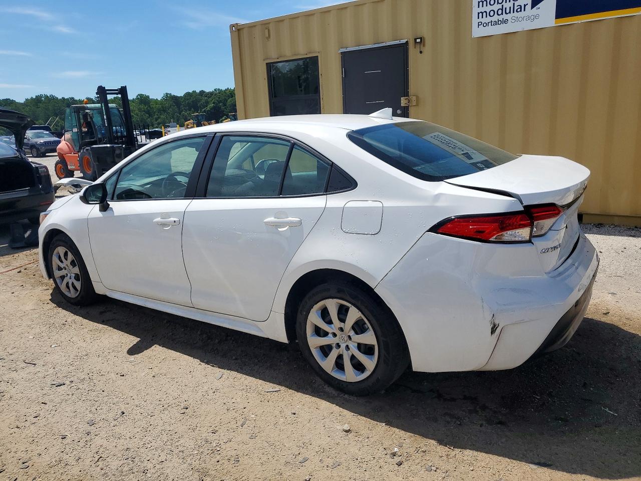 2024 TOYOTA COROLLA LE — снимка 2