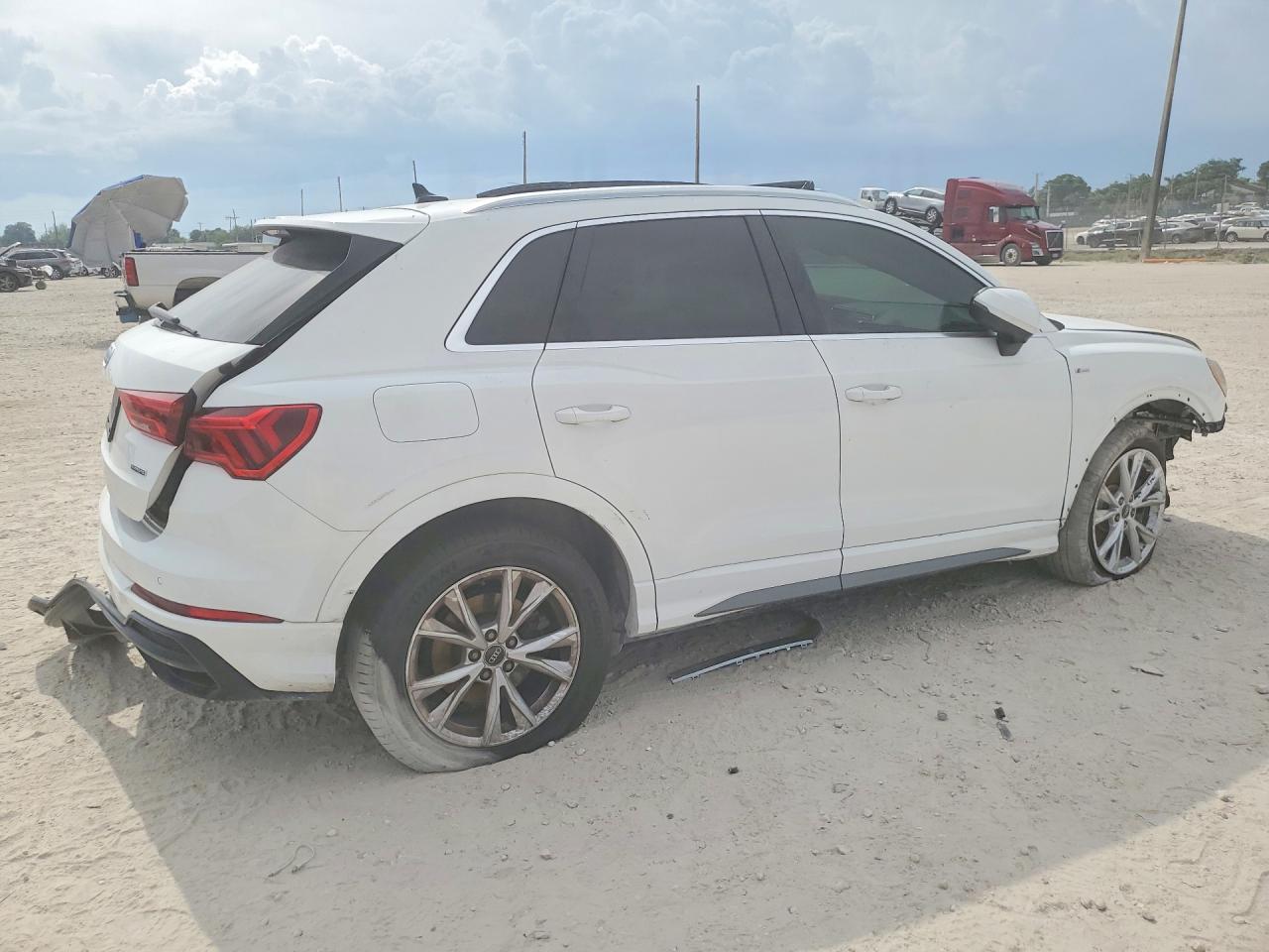 2021 AUDI Q3 PREMIUM S LINE 45 — снимка 3