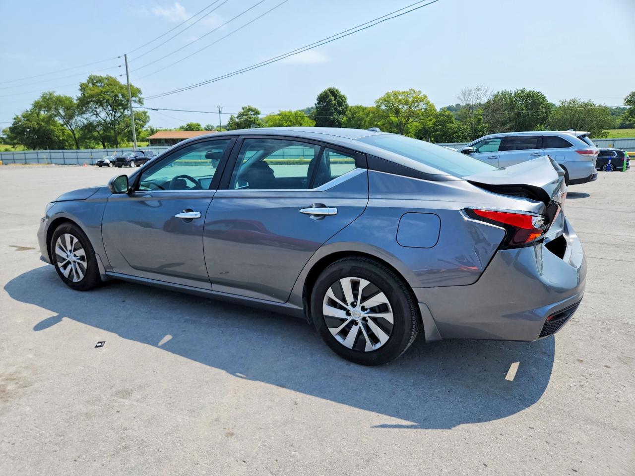 2019 NISSAN ALTIMA S — снимка 2