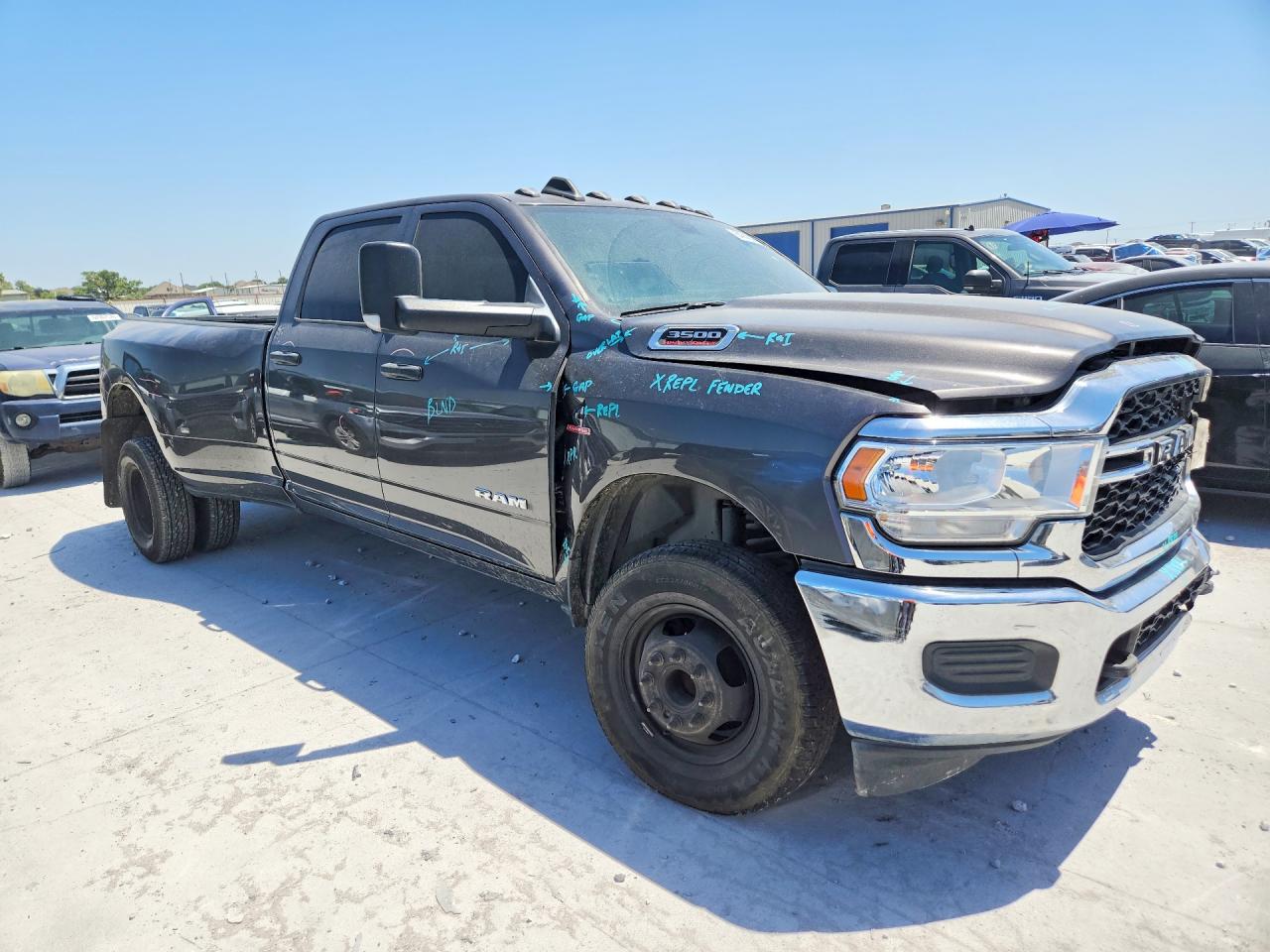 2022 RAM 3500 TRADESMAN — снимка 4