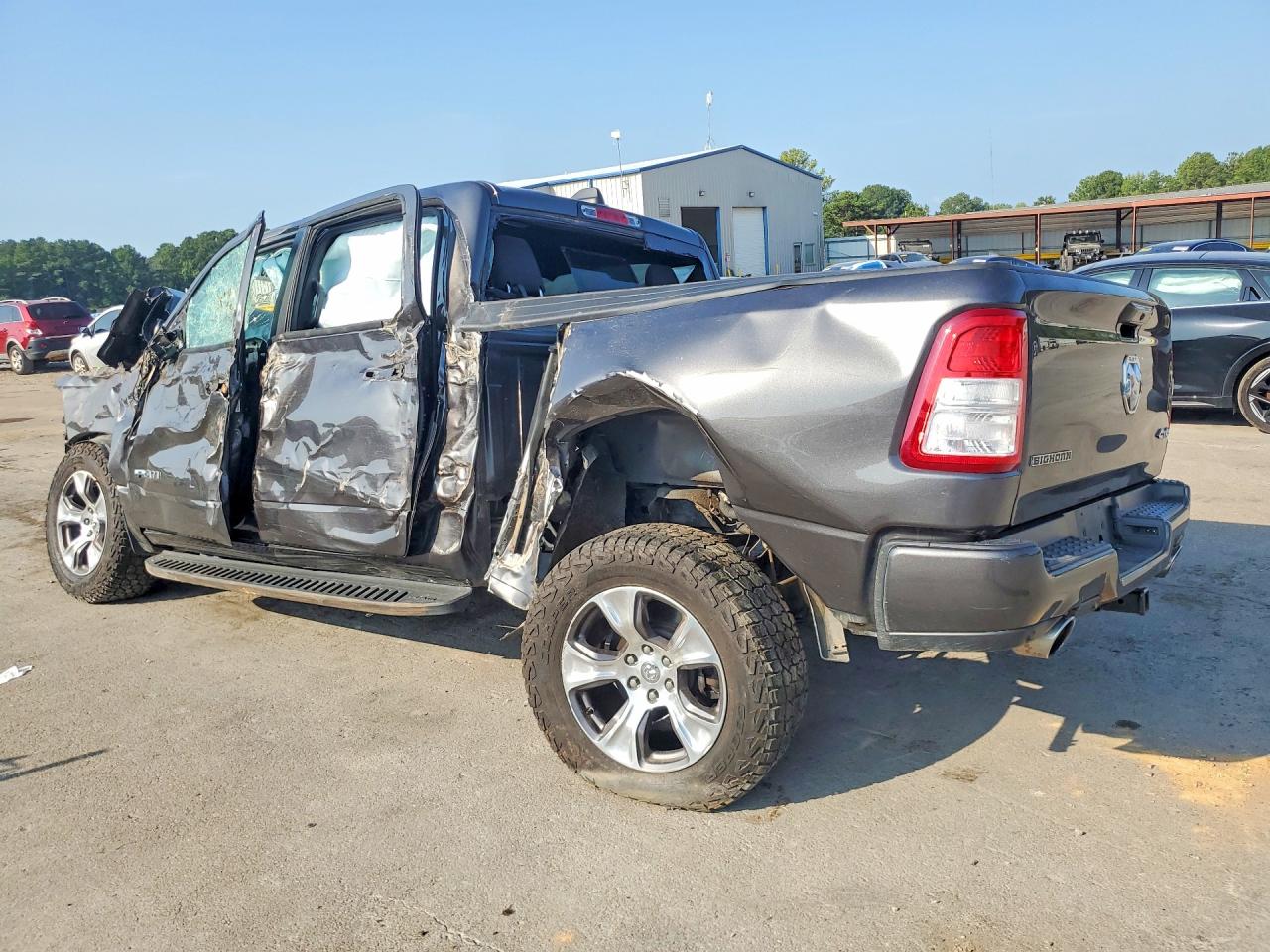 2019 RAM 1500 BIG HORN/LONE STAR — снимка 2