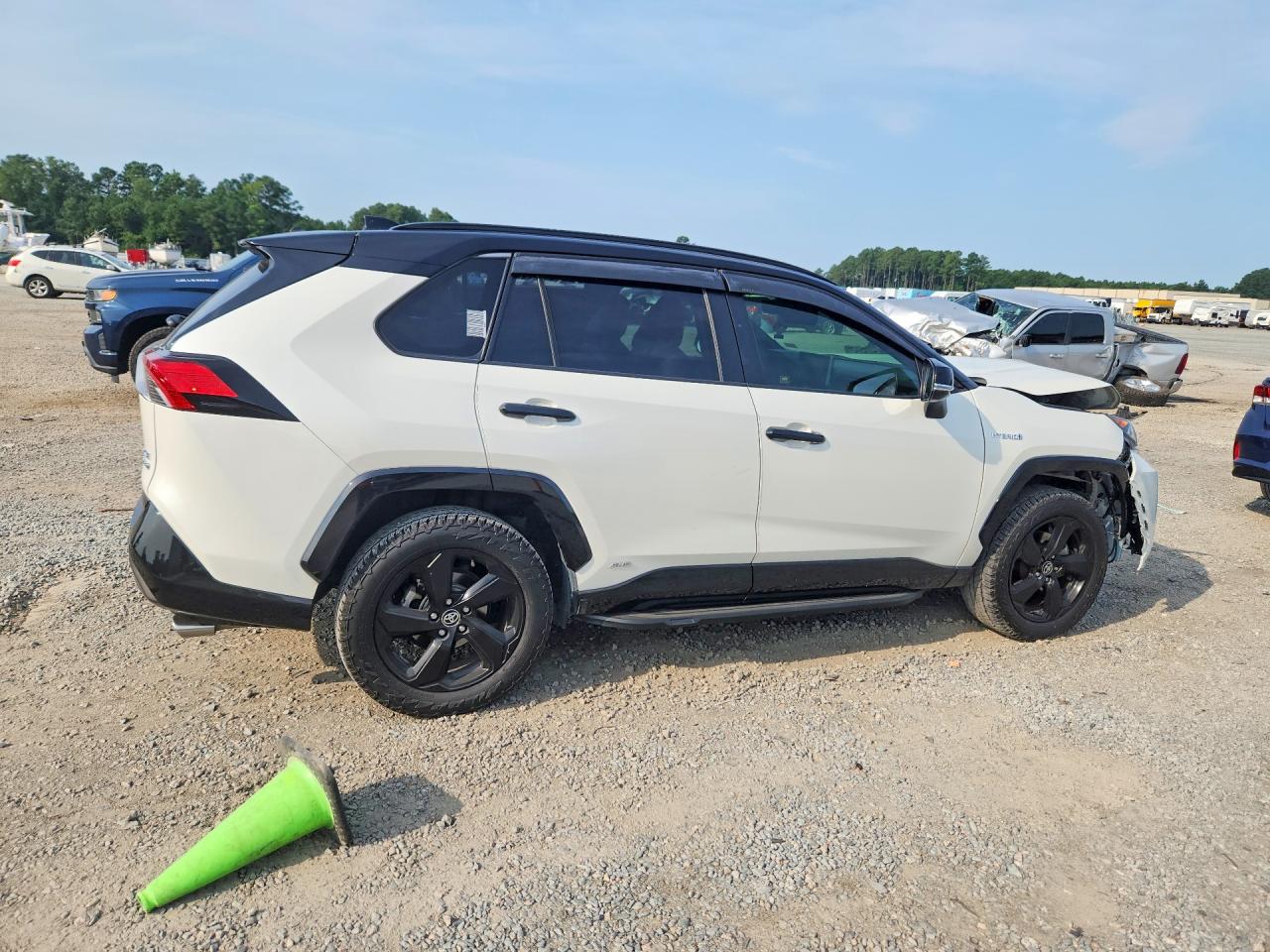 2020 TOYOTA RAV4 XSE — снимка 3