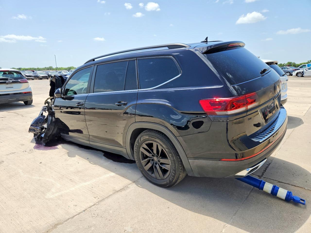 2023 VOLKSWAGEN ATLAS SE — снимка 2