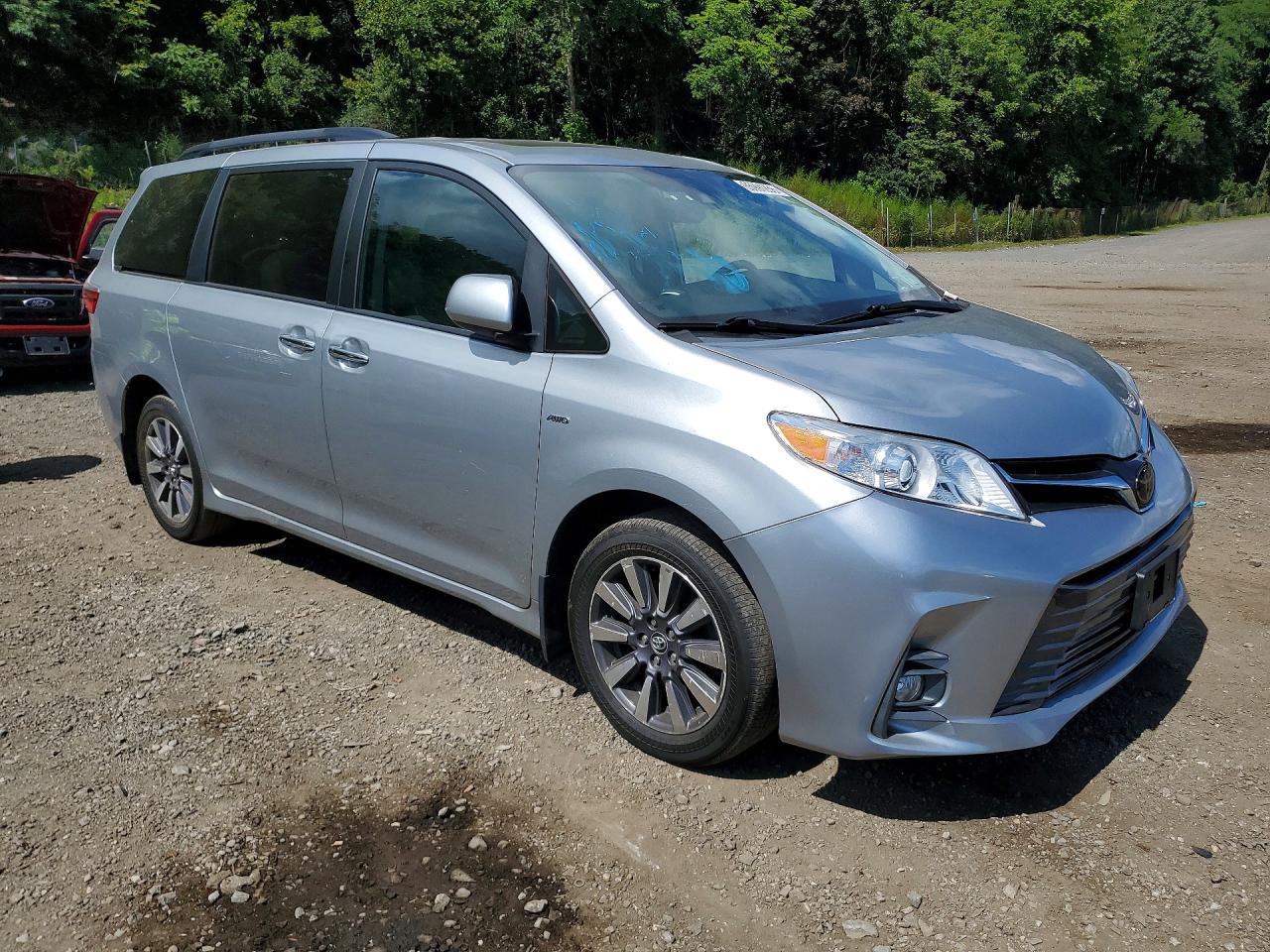 2020 TOYOTA SIENNA XLE 7-PASSENGER — снимка 4