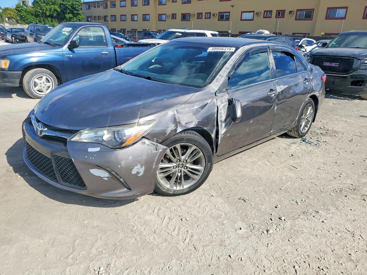 2017 TOYOTA CAMRY SE
