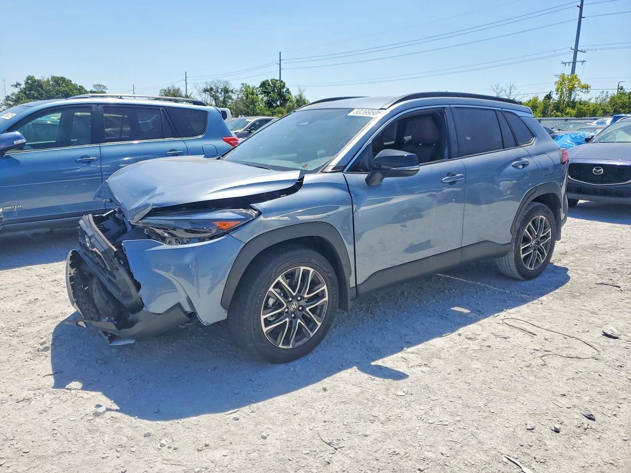 2026 TOYOTA COROLLA CROSS XLE