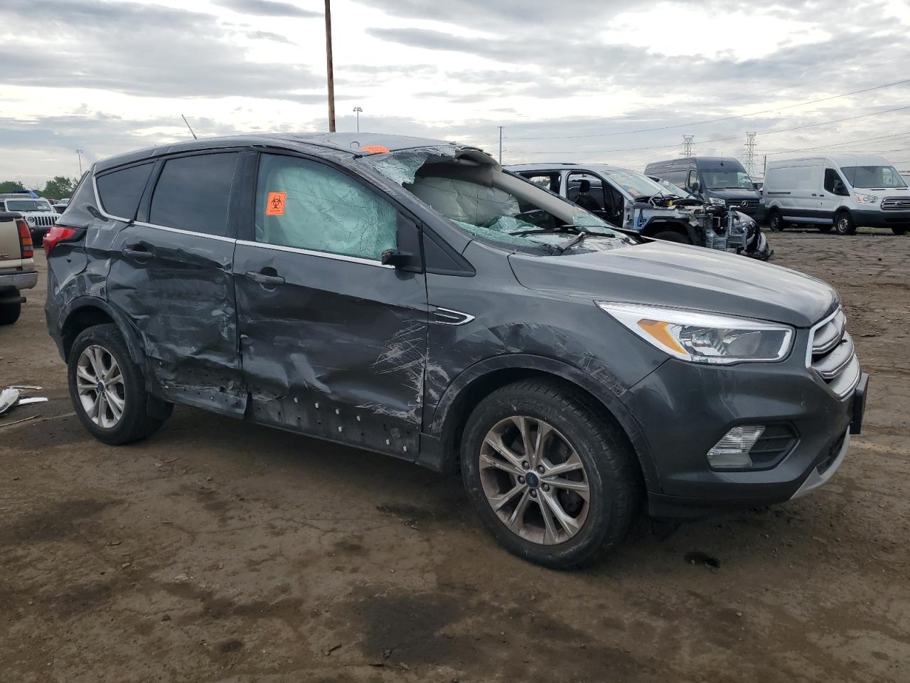 2019 FORD ESCAPE SE — снимка 4