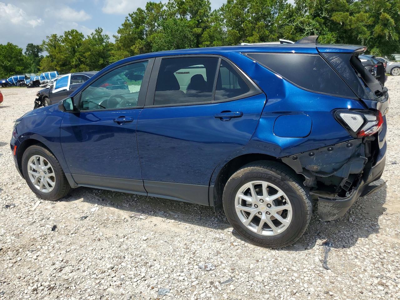 2022 CHEVROLET EQUINOX LS — снимка 2