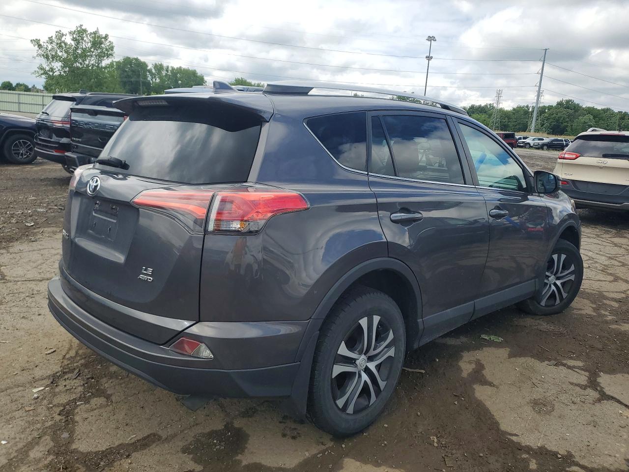 2016 TOYOTA RAV4 LE — снимка 3
