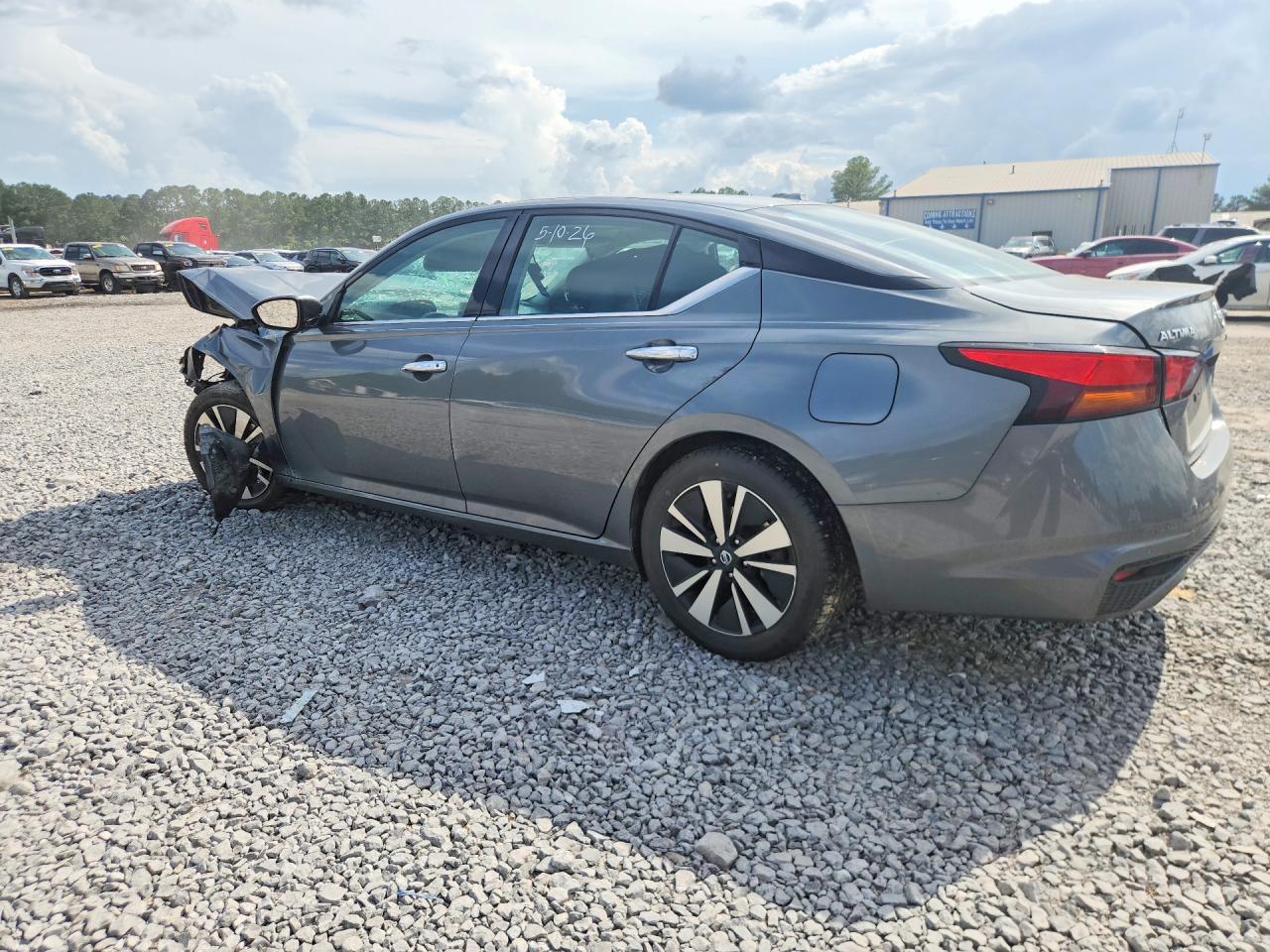 2019 NISSAN ALTIMA SL — снимка 2
