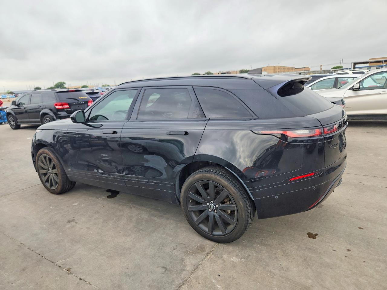 2019 LAND ROVER RANGE ROVER VELAR R-DYNAMIC SE — снимка 2