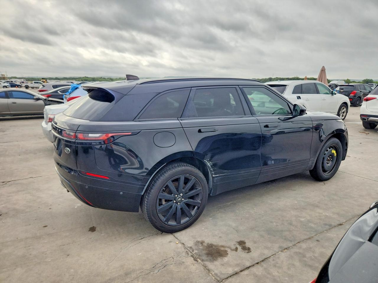 2019 LAND ROVER RANGE ROVER VELAR R-DYNAMIC SE — снимка 3