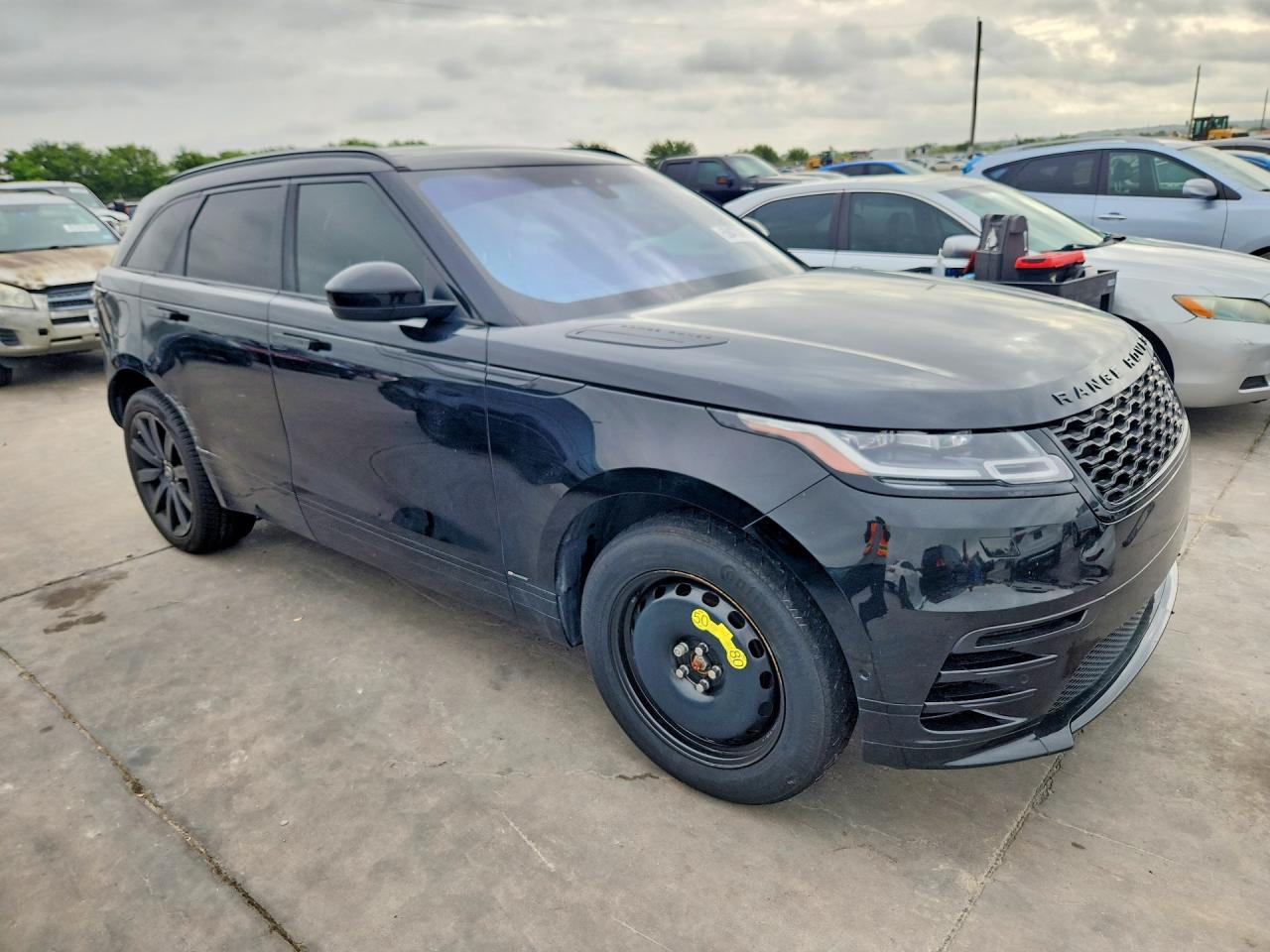 2019 LAND ROVER RANGE ROVER VELAR R-DYNAMIC SE — снимка 4