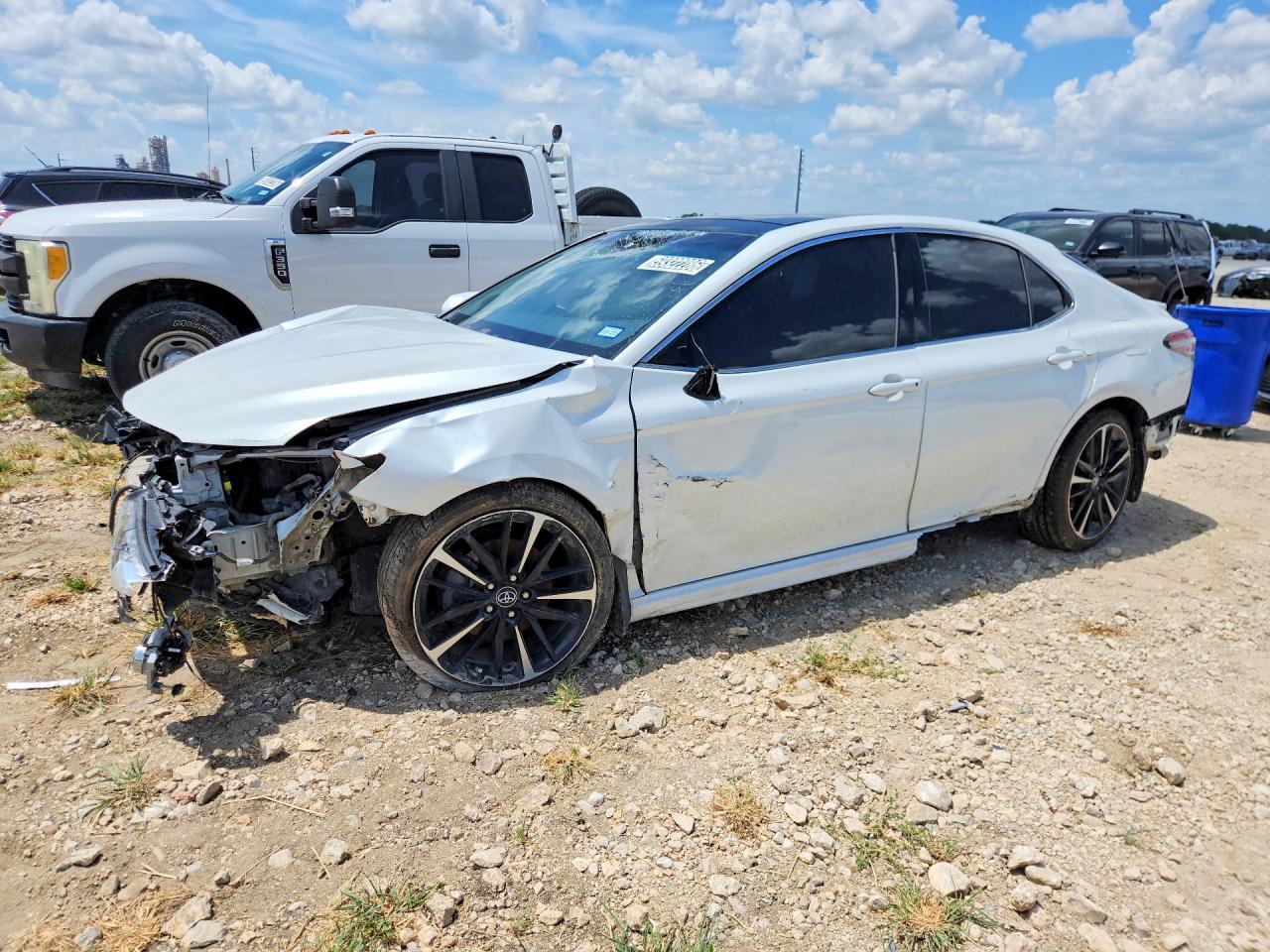2018 TOYOTA CAMRY XSE V6