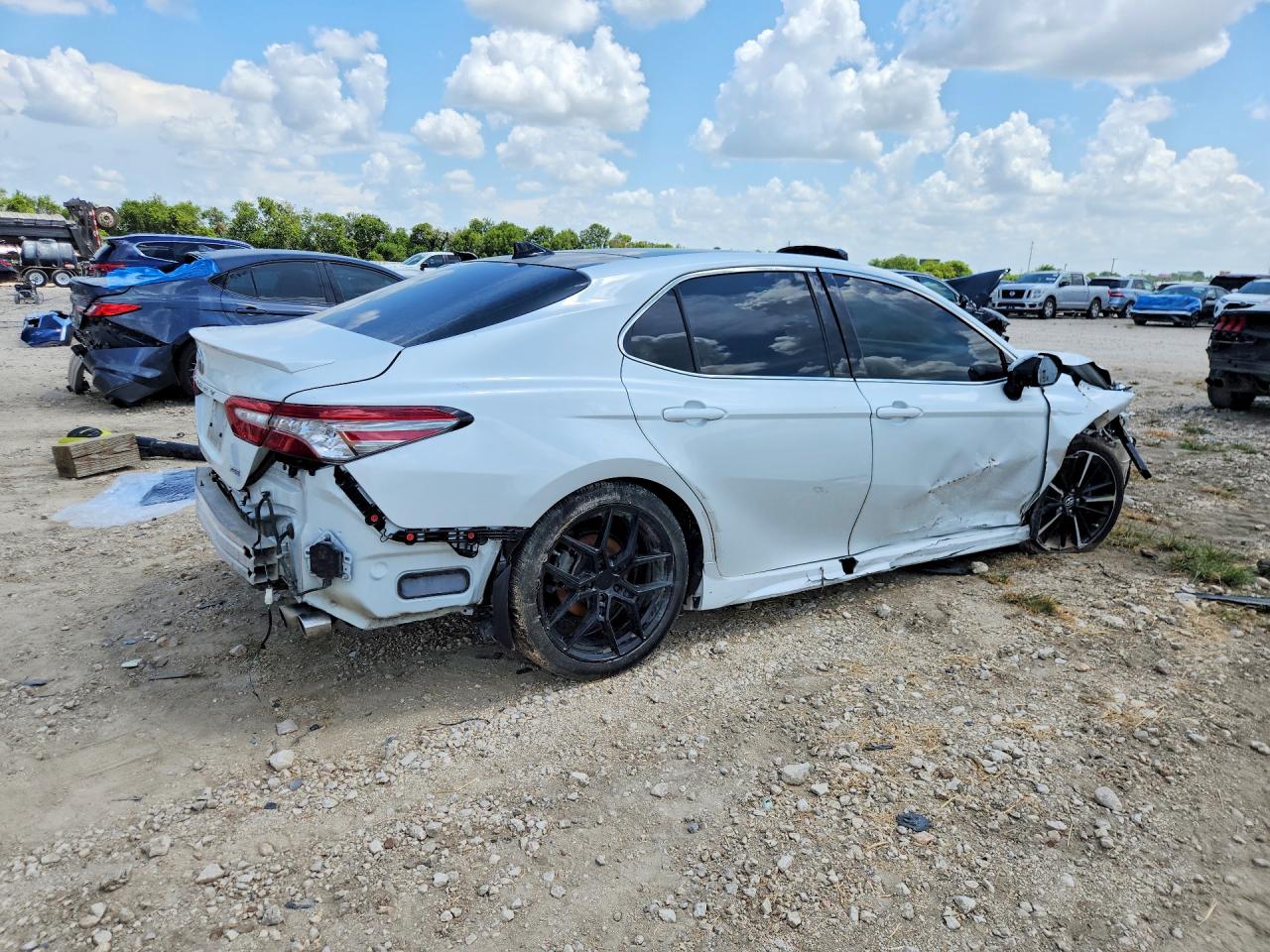 2018 TOYOTA CAMRY XSE V6 — снимка 3