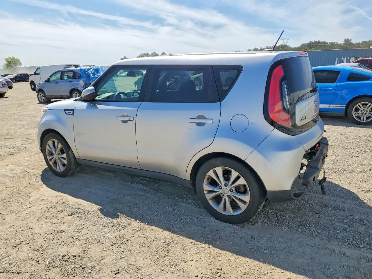 2015 KIA SOUL + — снимка 2