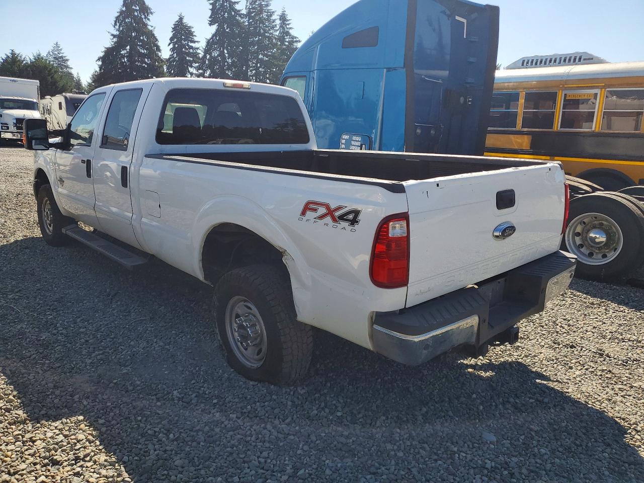 2015 FORD F350 SUPER DUTY — photo 2