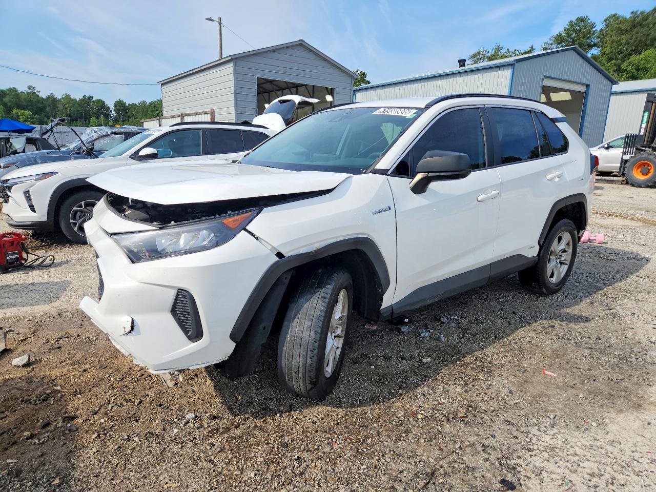 2021 TOYOTA RAV4 LE