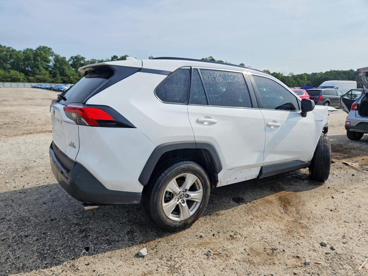 2021 TOYOTA RAV4 LE — снимка 3