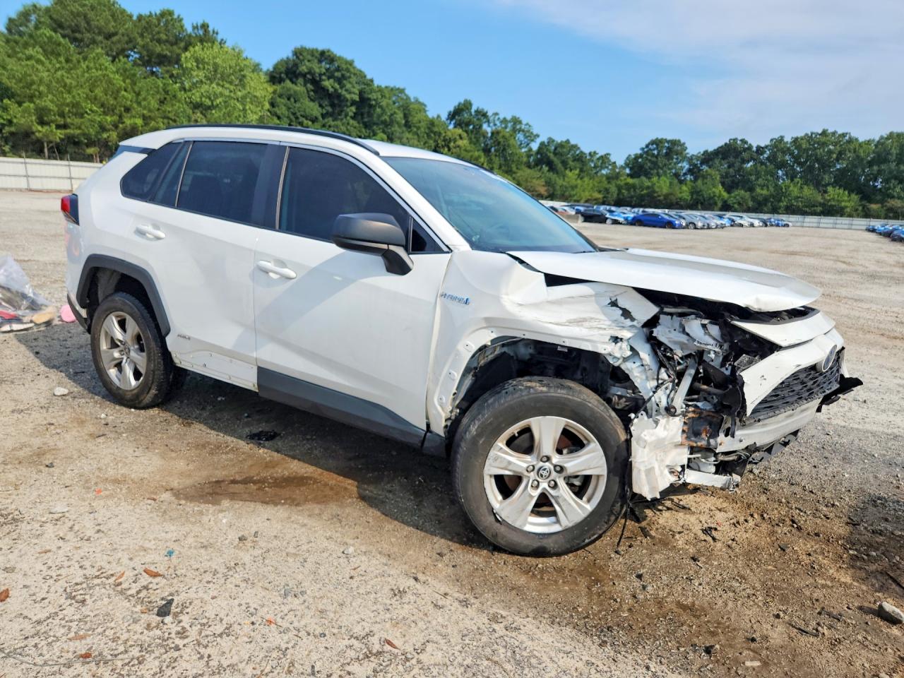 2021 TOYOTA RAV4 LE — снимка 4