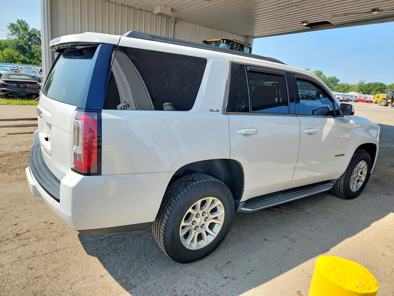 2016 GMC YUKON SLE — снимка 3