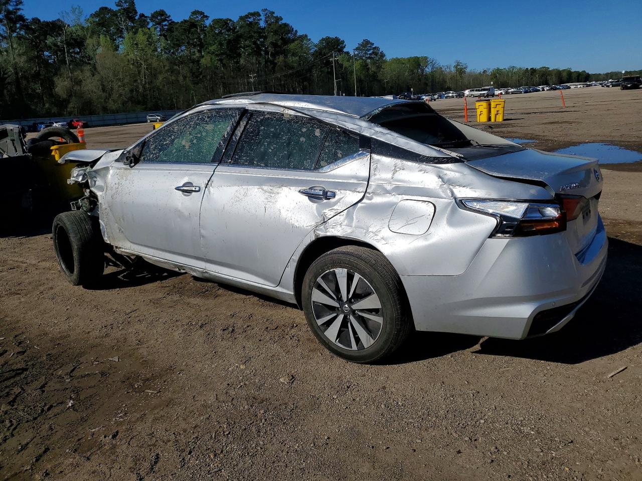 2019 NISSAN ALTIMA 2.5 SV — снимка 2