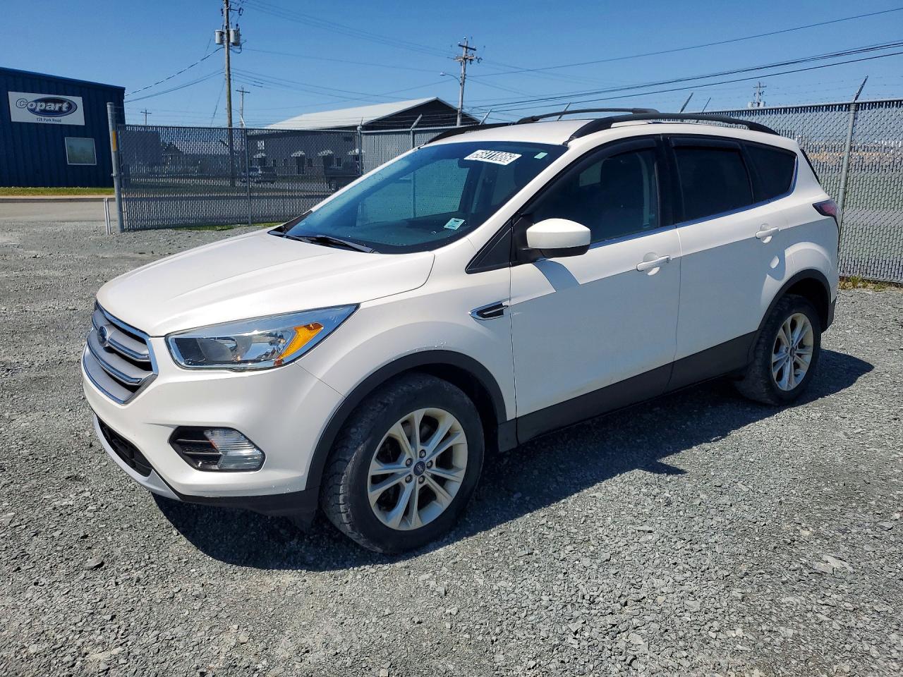 2017 FORD ESCAPE SE