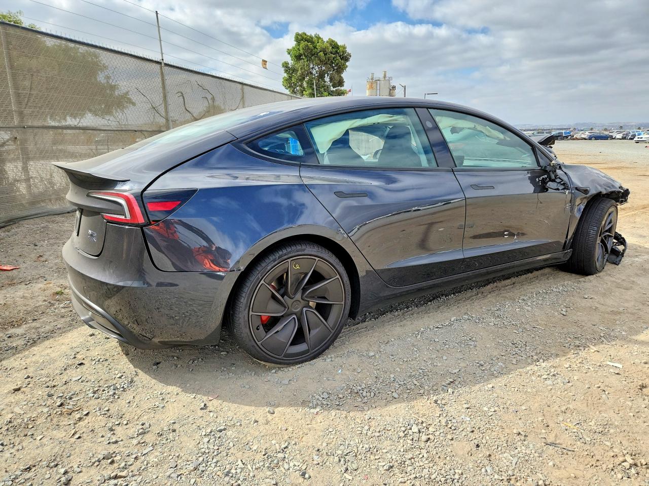 2026 TESLA MODEL 3 — снимка 3