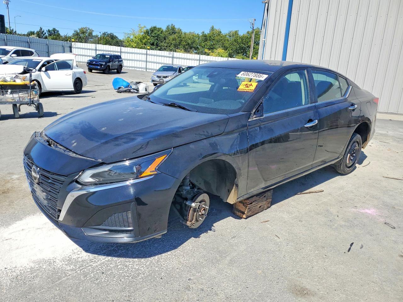 2024 NISSAN ALTIMA SV