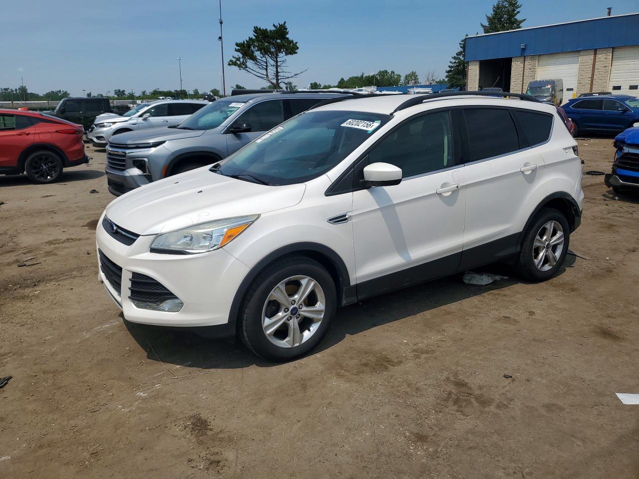 2016 FORD ESCAPE SE