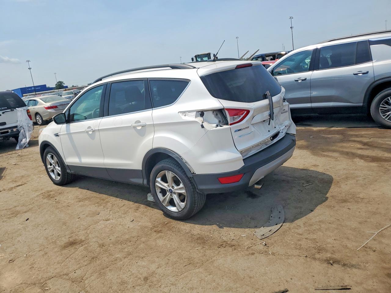 2016 FORD ESCAPE SE — снимка 2
