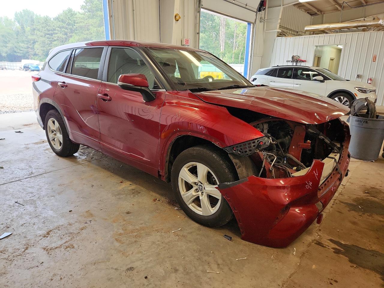 2023 TOYOTA HIGHLANDER HYBRID LE — снимка 4