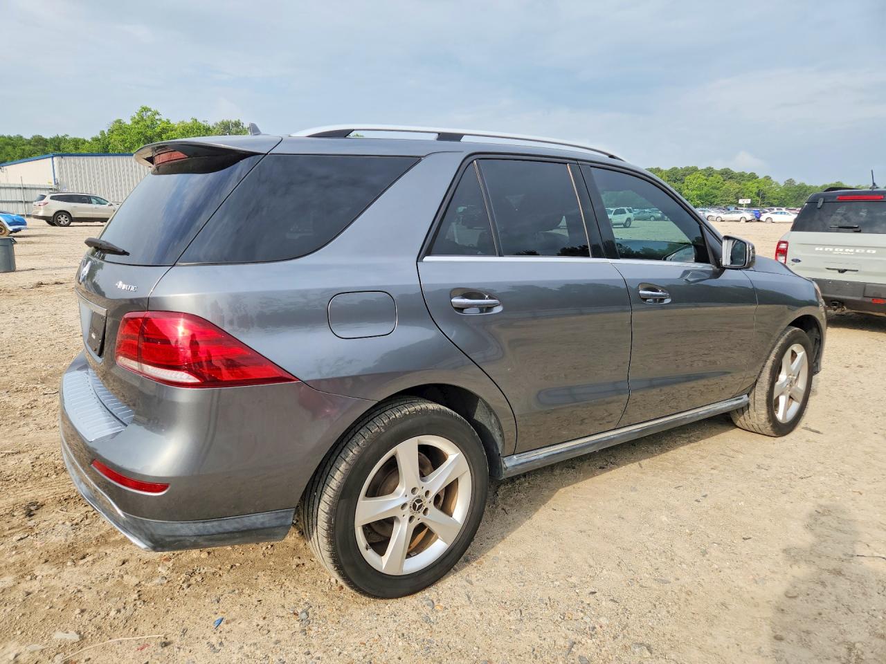 2017 MERCEDES-BENZ GLE 350 4MATIC — снимка 3