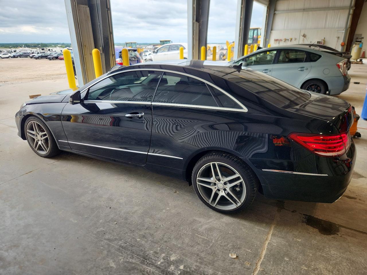 2014 MERCEDES-BENZ E 350 4MATIC — снимка 2