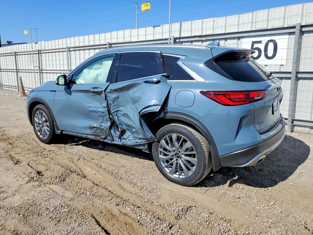 2023 INFINITI QX50 LUXE — снимка 2