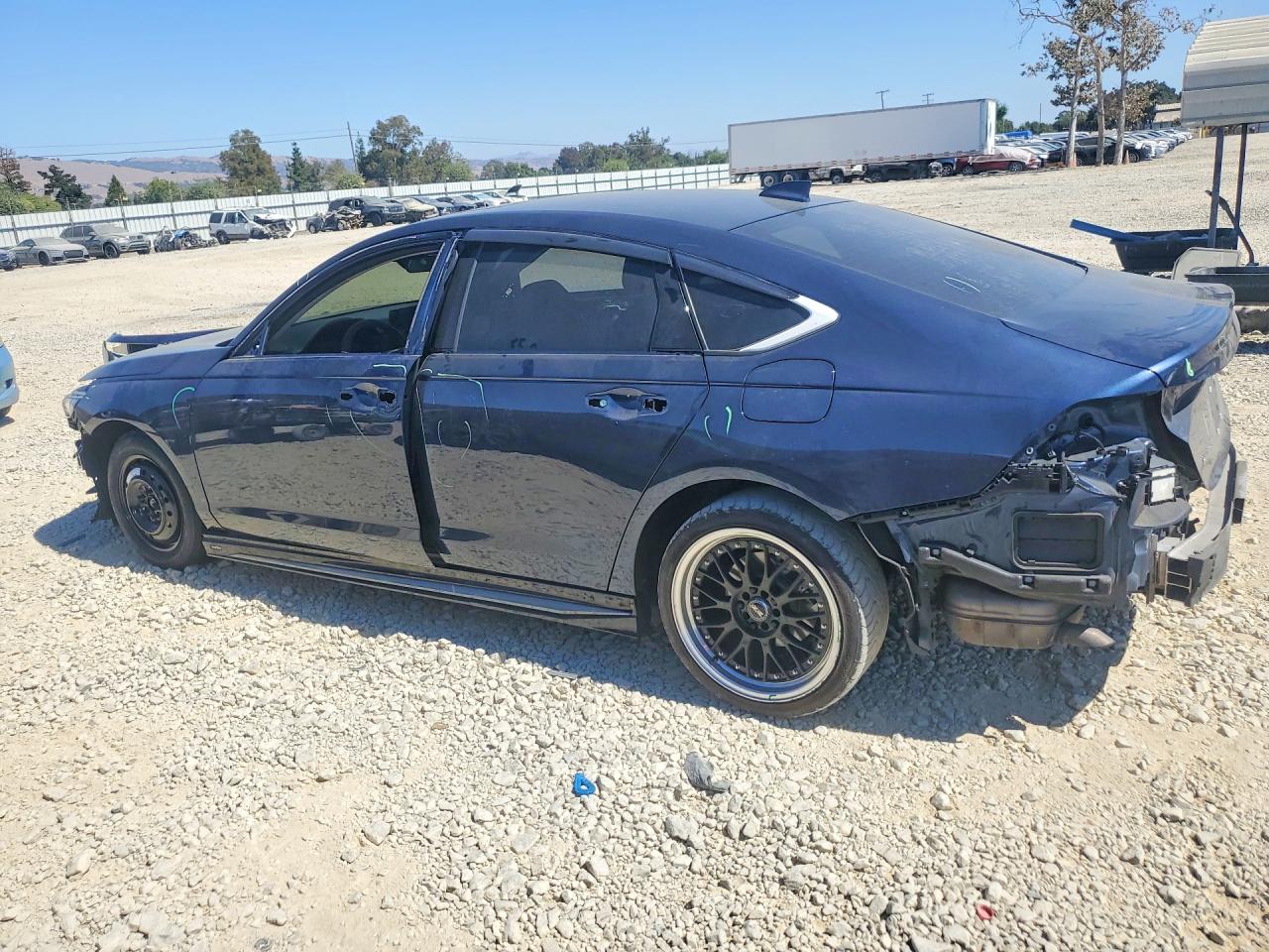 2024 HONDA ACCORD EX — снимка 2